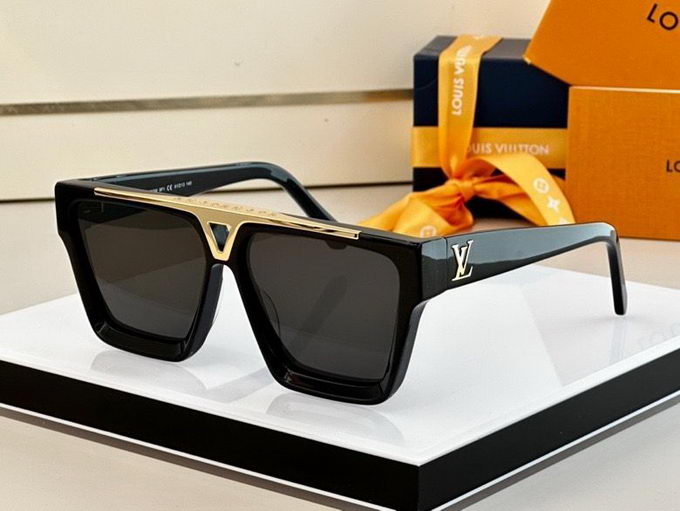 Louis Vuitton Sunglasses ID:20230516-87